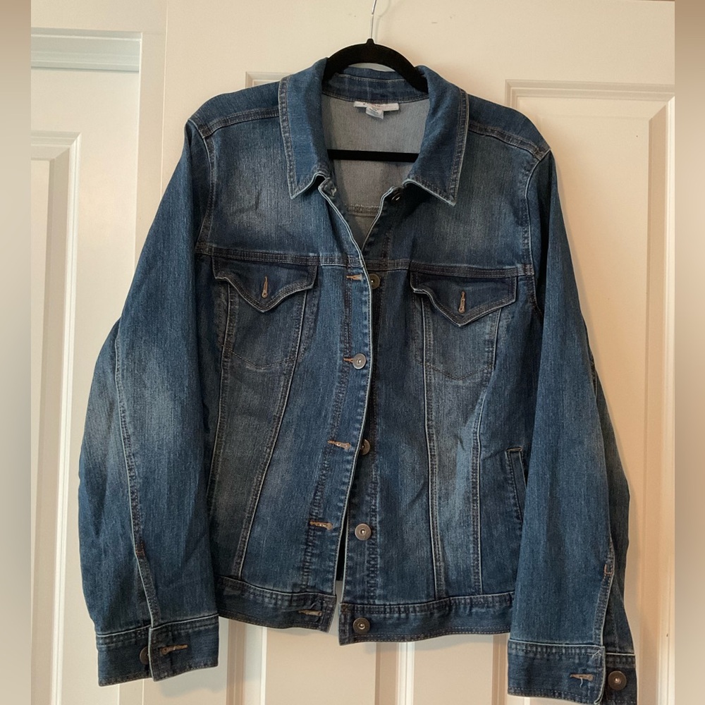 Style & co stretchy 20W Jean jacket